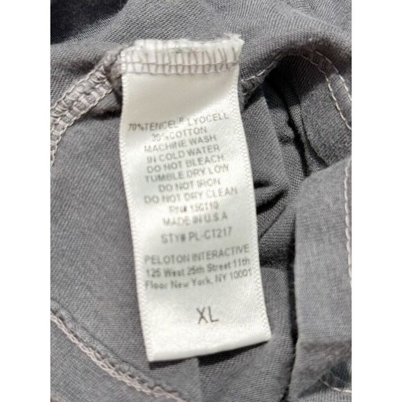 Peloton Women's Crew Neck‎ Together We Go Far Short Sleeve T-Shirt Size XL - Picture 9 of 11